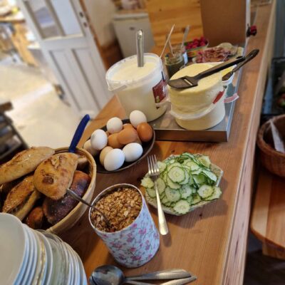 Lördagsfrukost 28/2